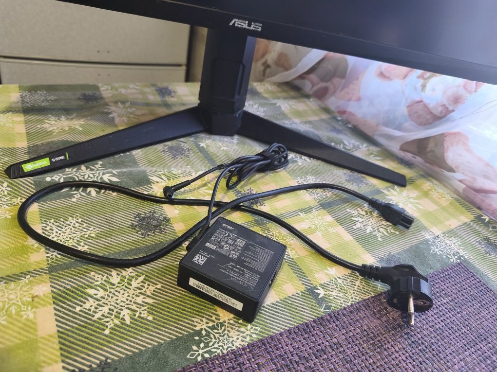 ASUS TUF gaming vg27AqA1A