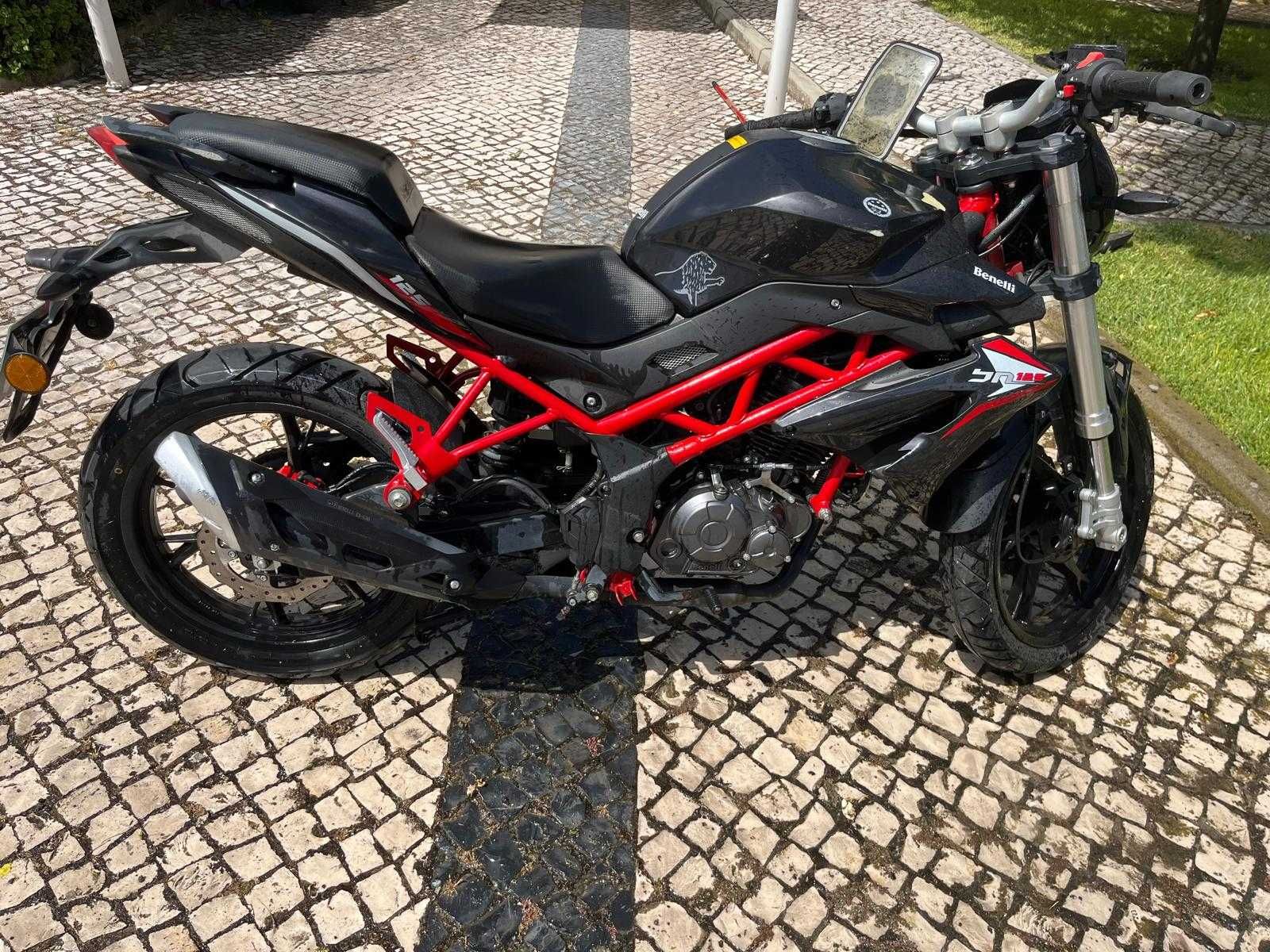 Mota Benelli BN 125 - excelente oportunidade!