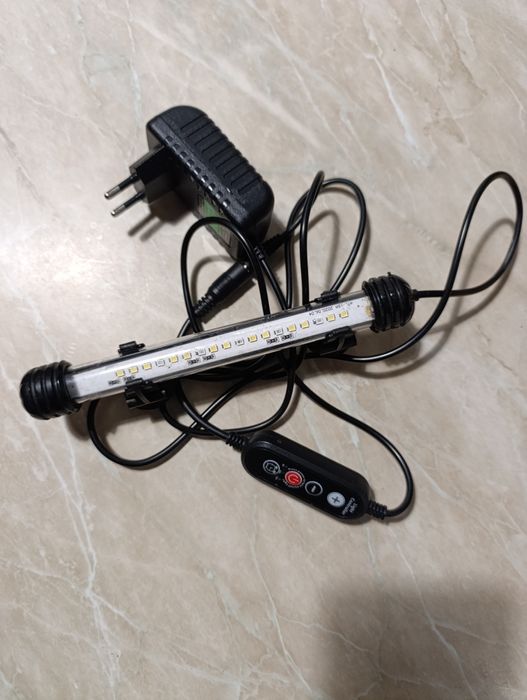 INVITAL AquaSpectrum LED 3,6W 19cm