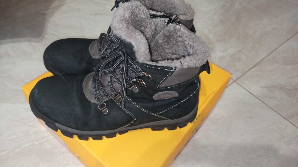 Ботинки зимние Tutubi мальчик р.38 стелька 24 см