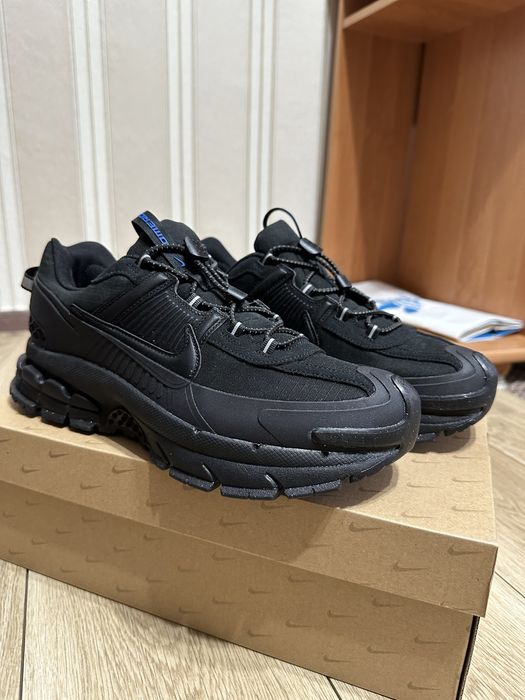 Оригінал | Nike Zoom Vomero Roam Triple Black (FV2295-002)