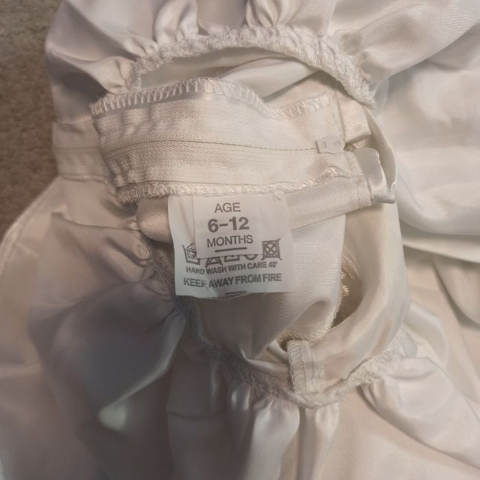 Sukienka do chrztu lub na imprezę 6-12 m