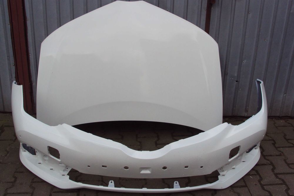 Maska Toyota Auris II