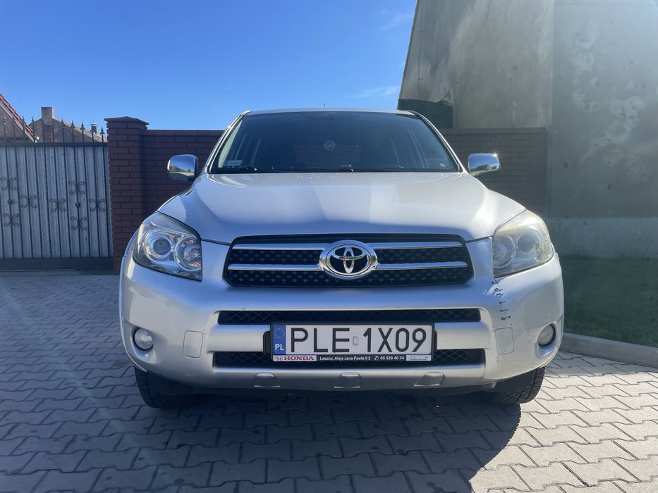 Toyota Rav4 2.2  177 KM