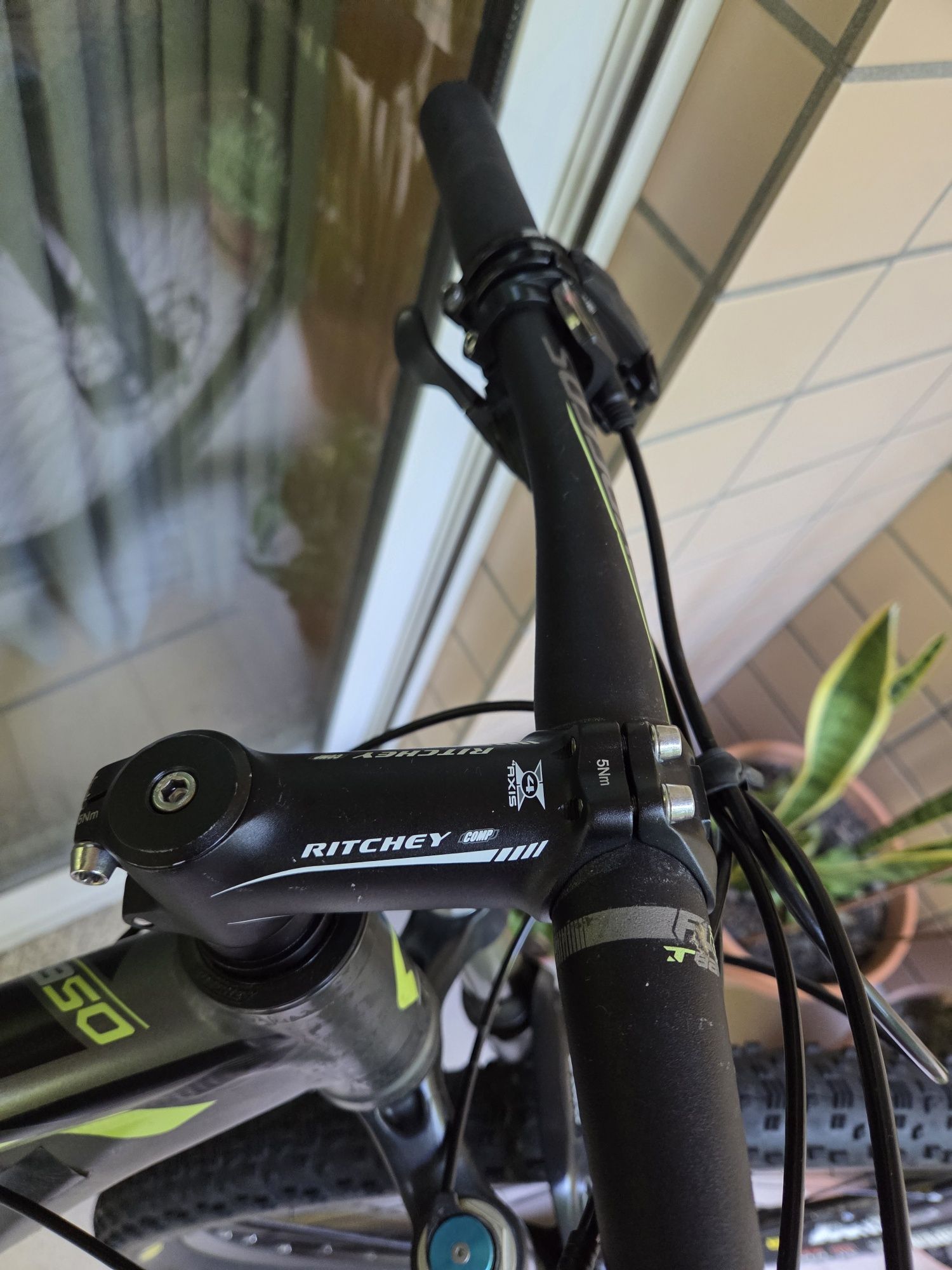 Bicicleta Scott Scale 950