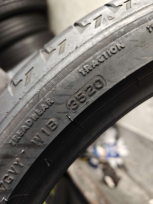 2x 215/45R20 opony letnie Bridgestone 2020 (N351)