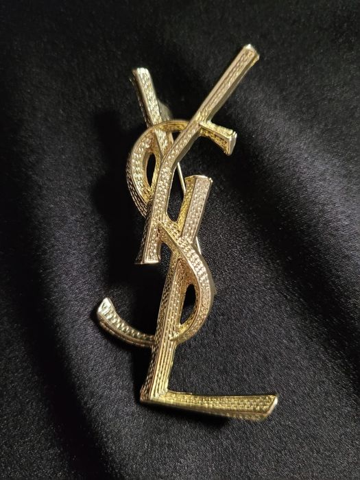 Złota broszka YSL  Cassandre vintage premium