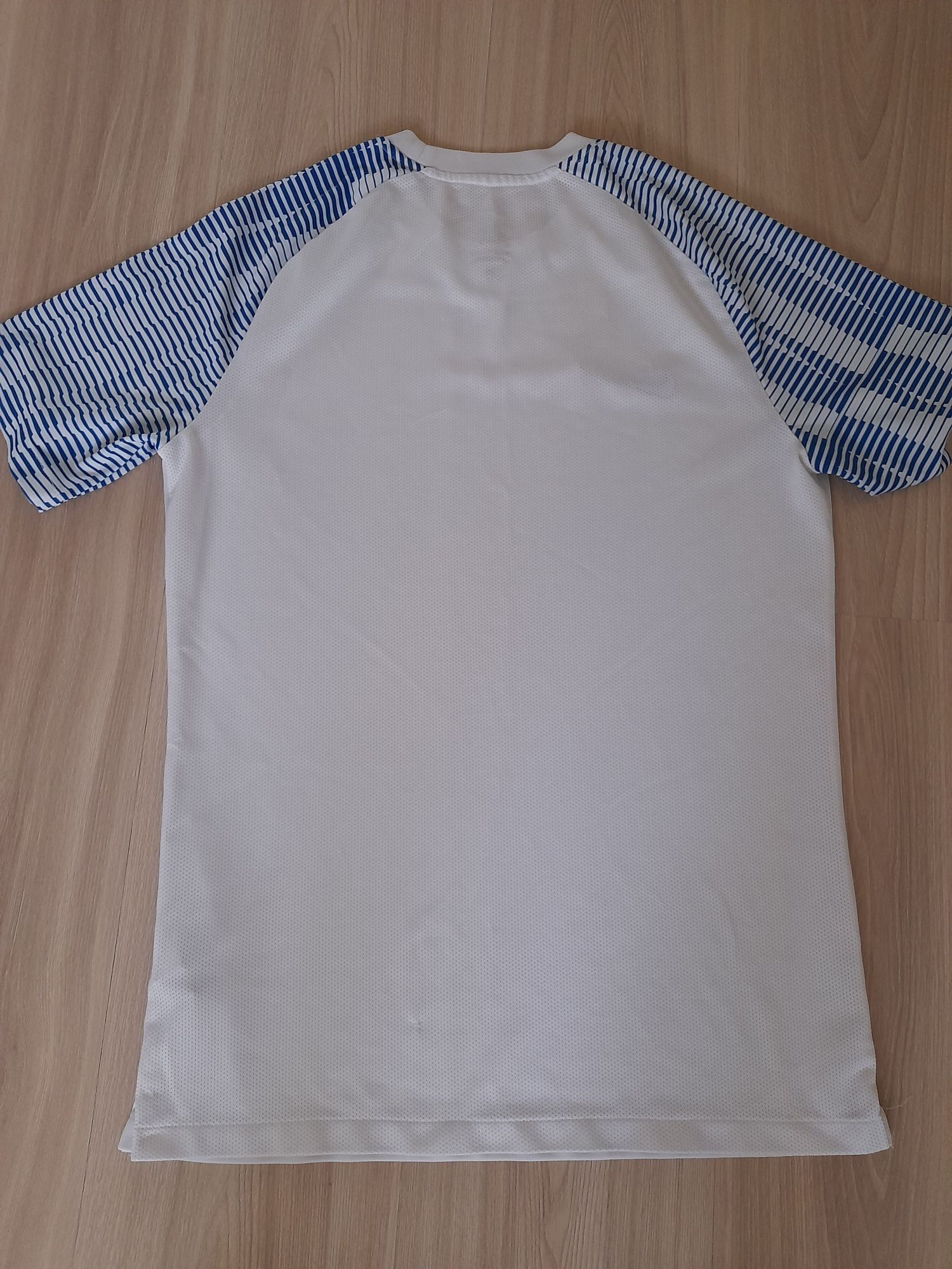 Koszulka, T-shirt Nike Dri Fit rozmiar M