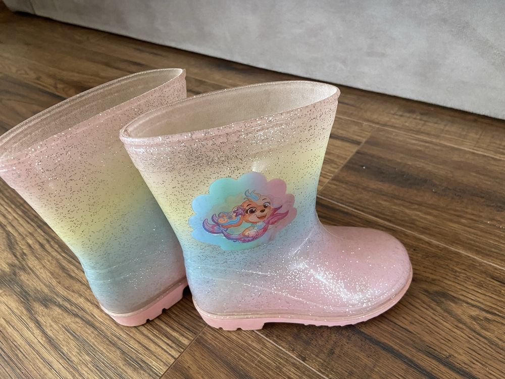 Buty dla dziewczynki