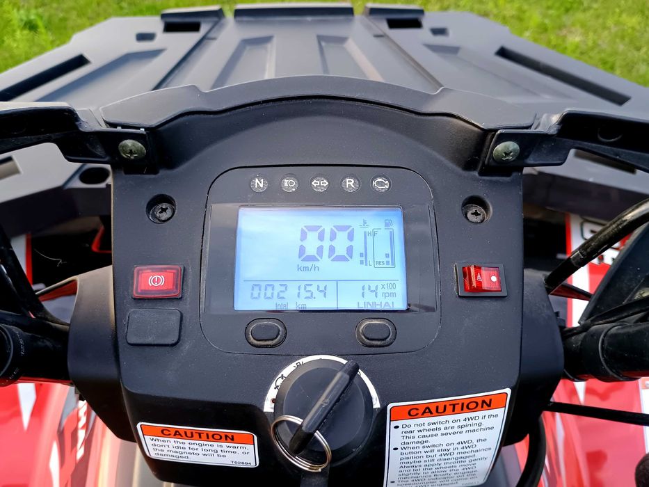 Nowy Linhai 300 4×4 (2022) • 215 km • homologacja • kufer • przyczepka