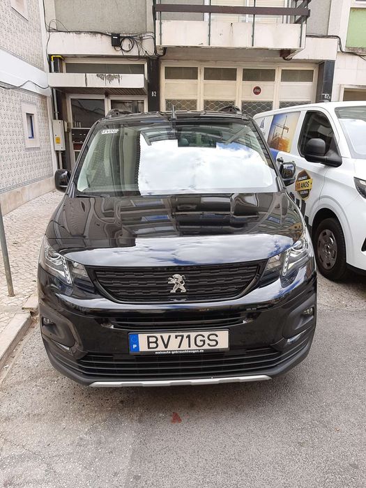 2023 E-Rifter 100% elétrico 7 lugares impecável