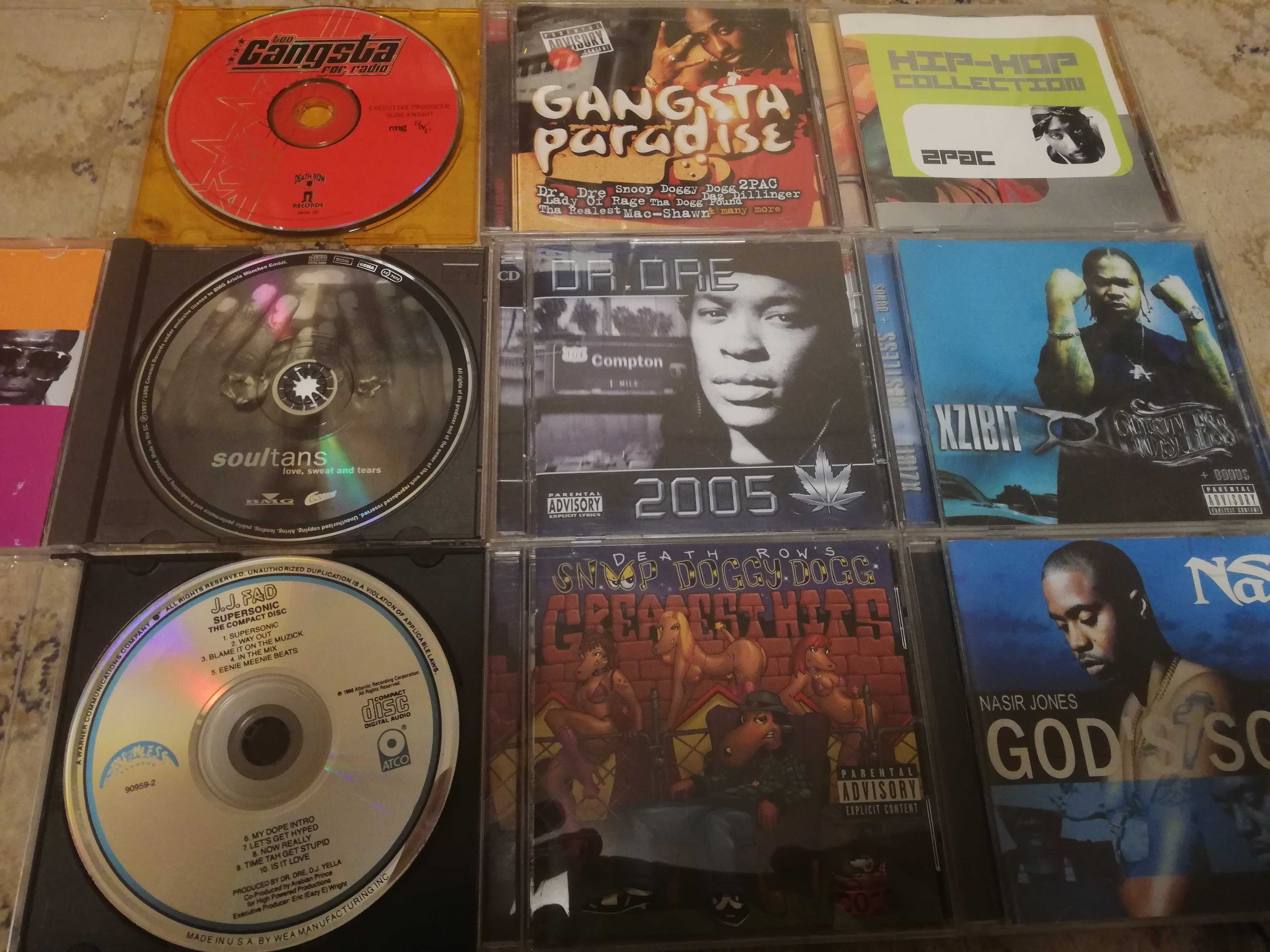 CD диски разные есть фирма