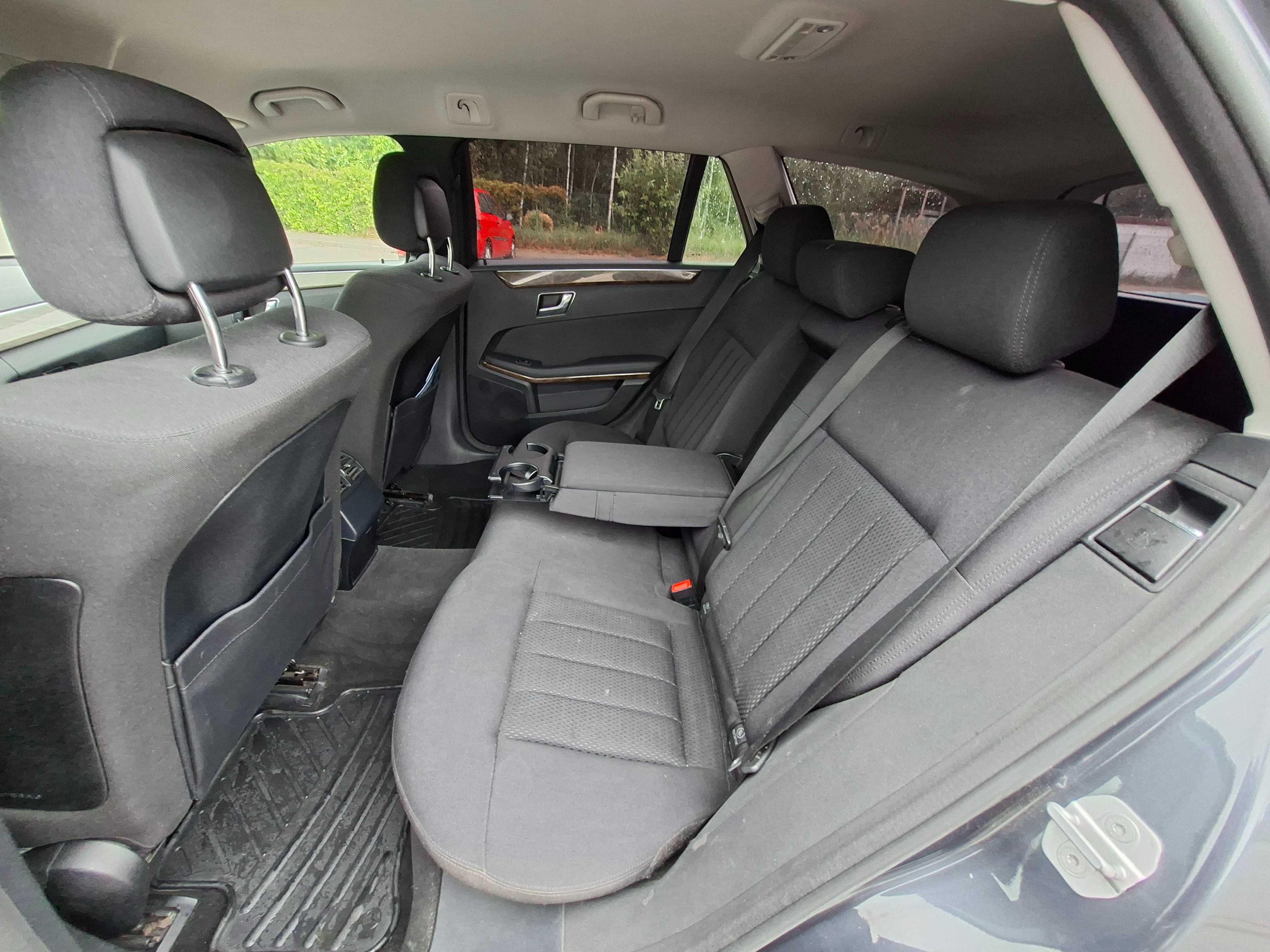 Mercedes E W212 Kombi 220CDI BlueEFFICIENCY 170KM HAK 250tys.przebiegu