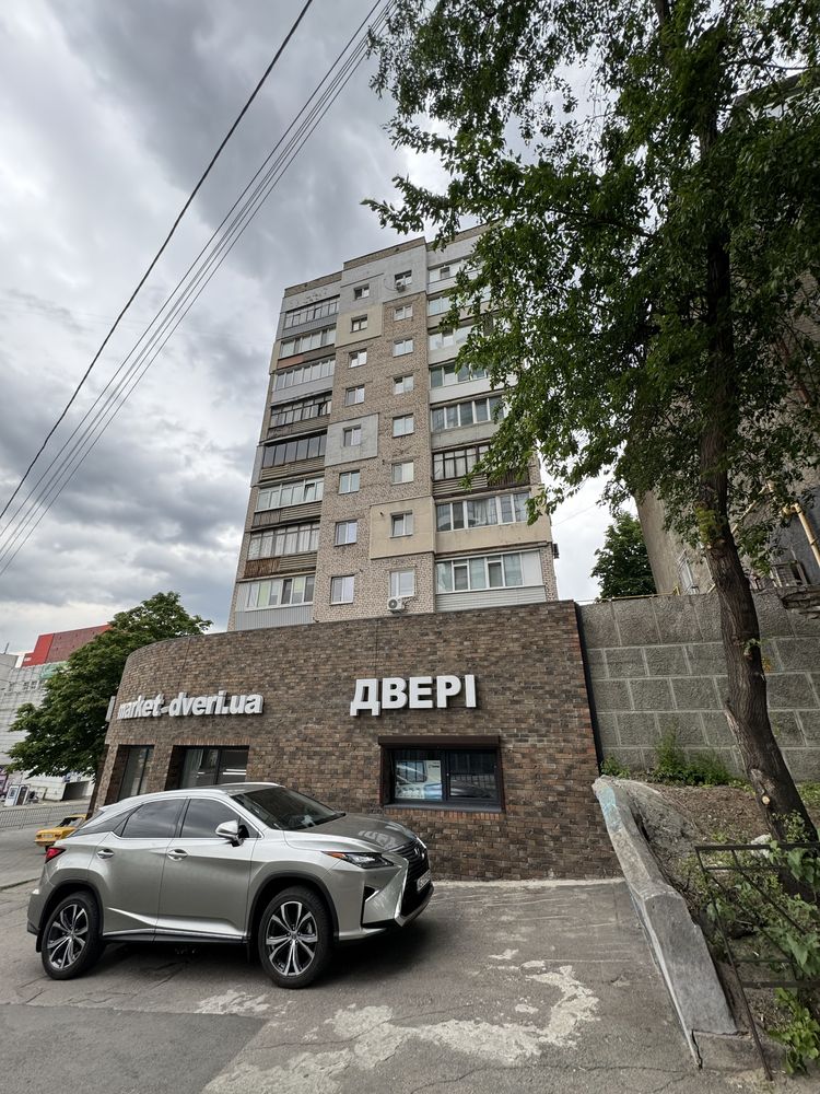 Продам 2к квартиру на ул.Староказацкая, д.82. Рядом парк Глобы.