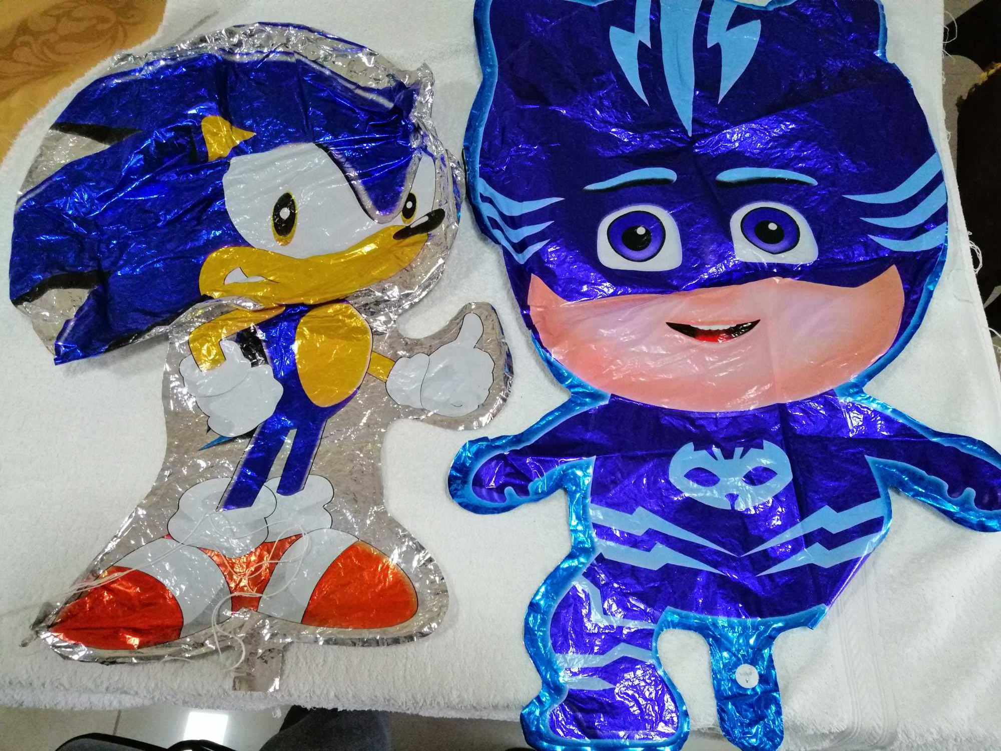 2 balões PJ Mask e Sonic