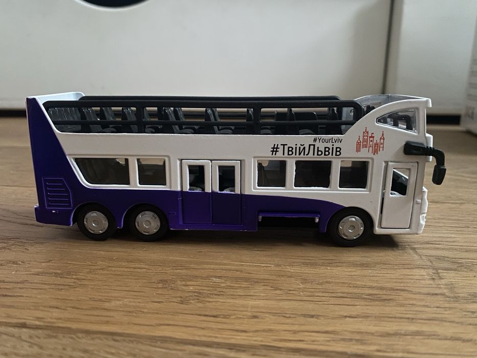 Lego duplo мої перші машинки, Автобус Львів,Самоскид.Деревʼяні іграшки
