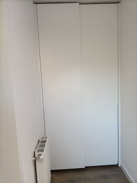 Szafa przesuwna na systemie Hettich - fronty lakierowane