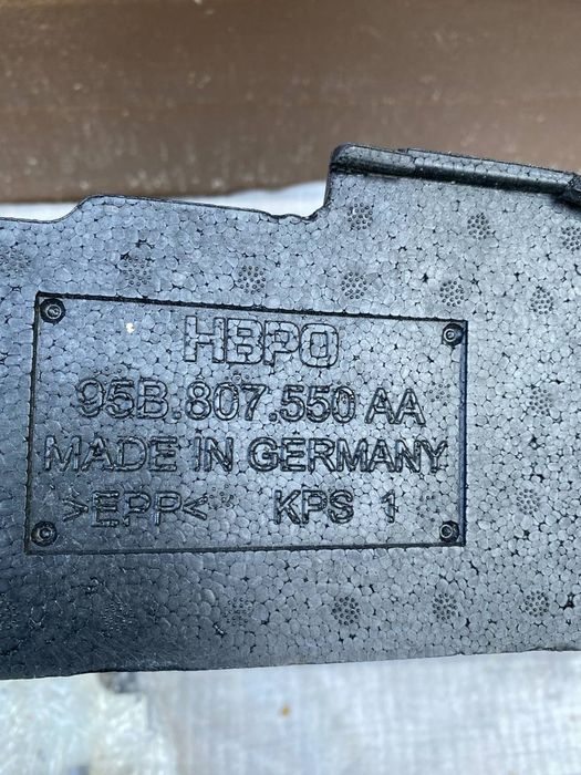 Porsche macan рестайл 2022 абсорбер переднього бампера 95b807550aa