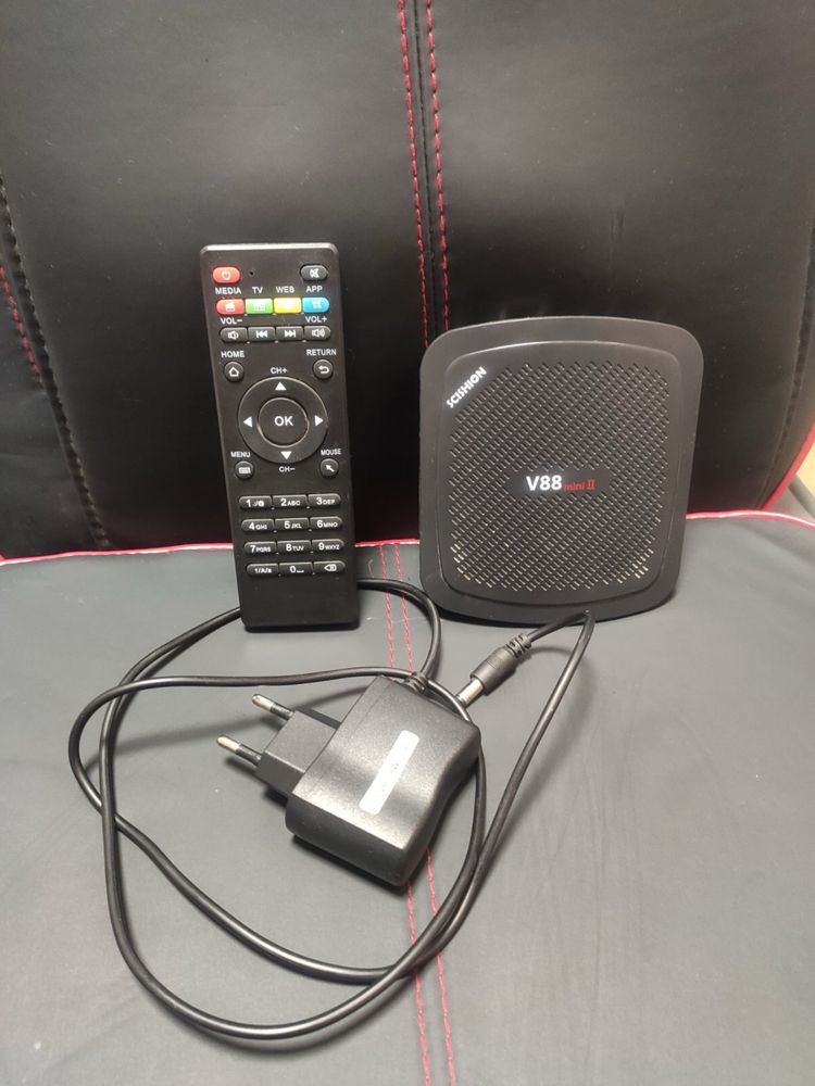 Продам андроид приставку TV BOX SCISHION V88 MINI II