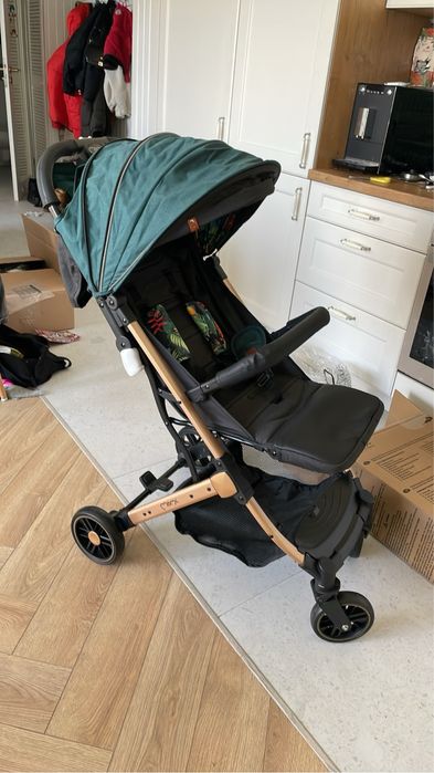 Wózek spacerowy spacerówka Momi Estelle