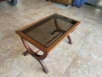 Mesa de centro de sala antiga