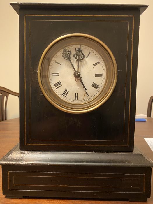 Relógio de lareira ( muito antigo e a funcionar)