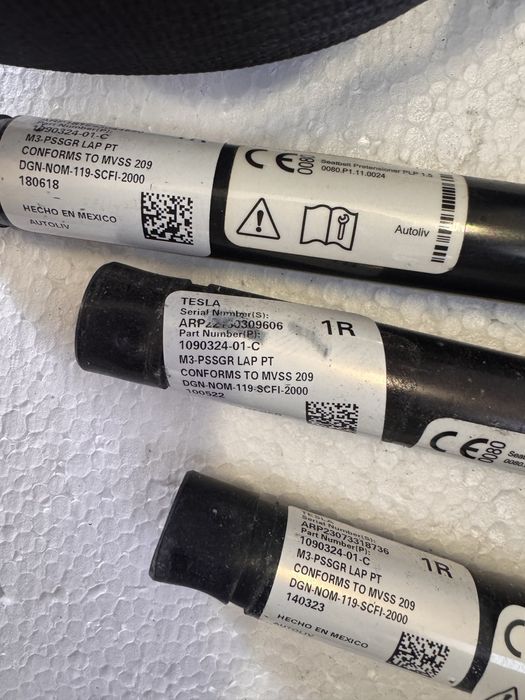 Ремінь безпеки Tesla Model 3 1081279-01-H -F; 1081281-01; 1081255-01-F