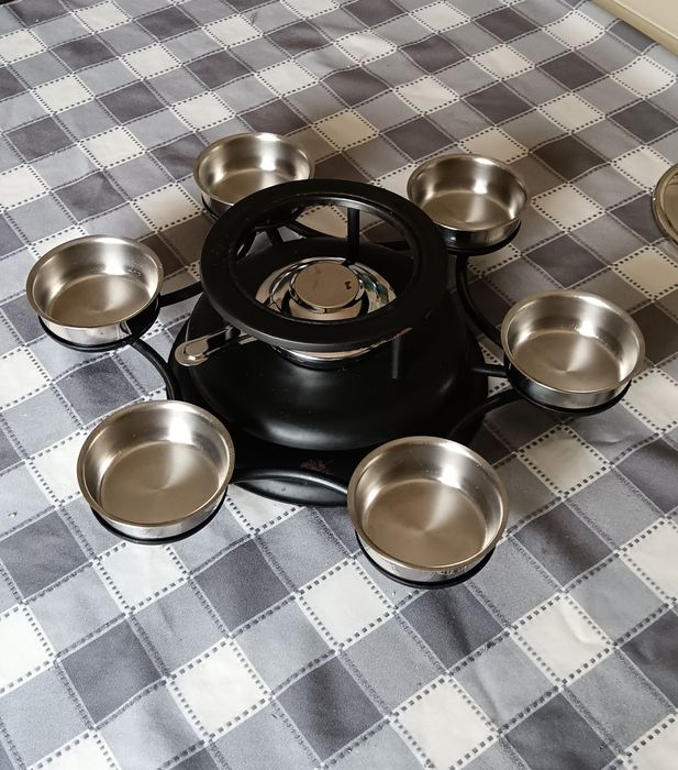 Fondue com base para molhos (6) rotativa