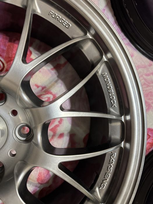 Rays Volk racing 18 7,5 114,3 et35