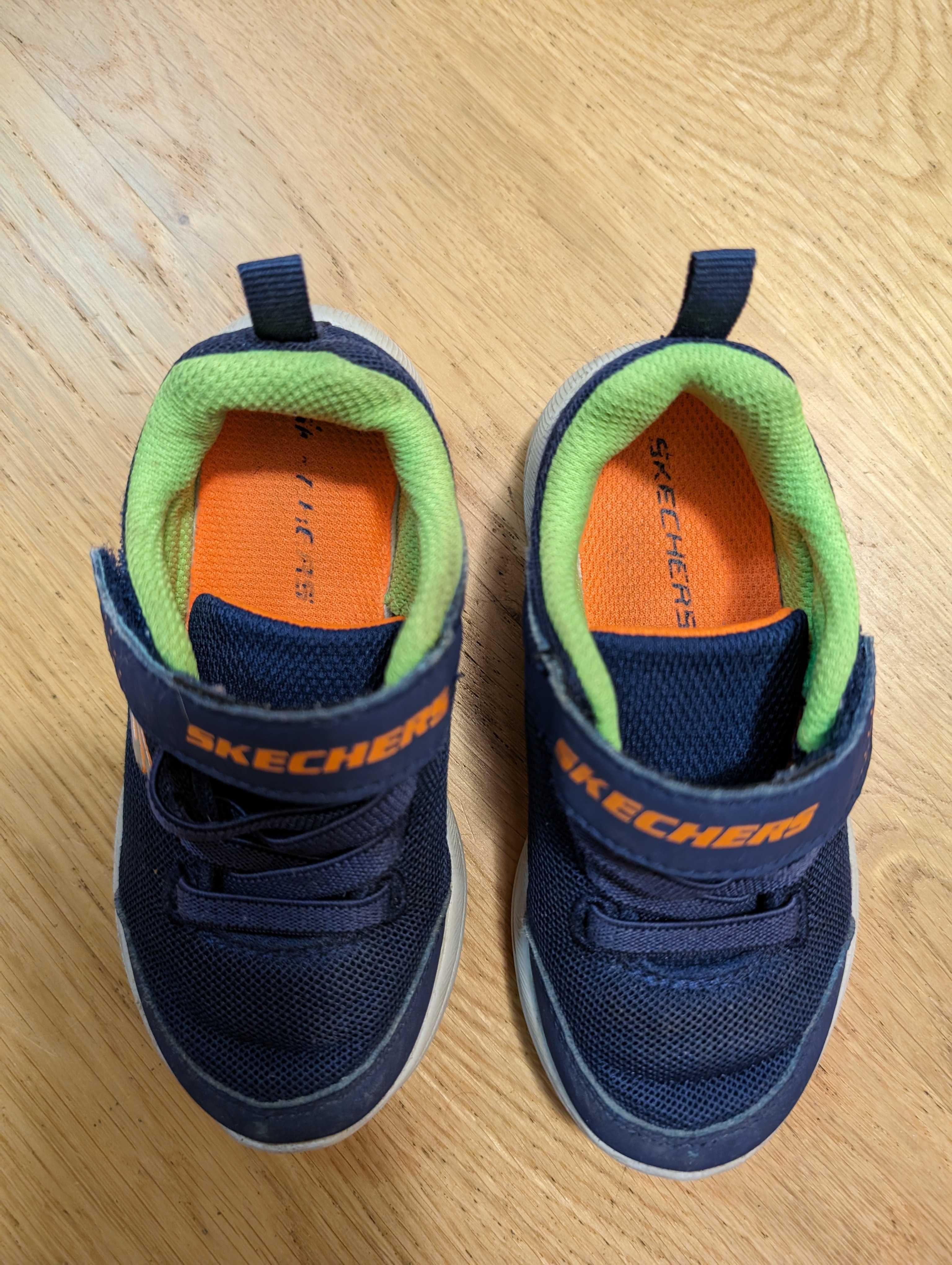 Buty primigi i sketchers 24