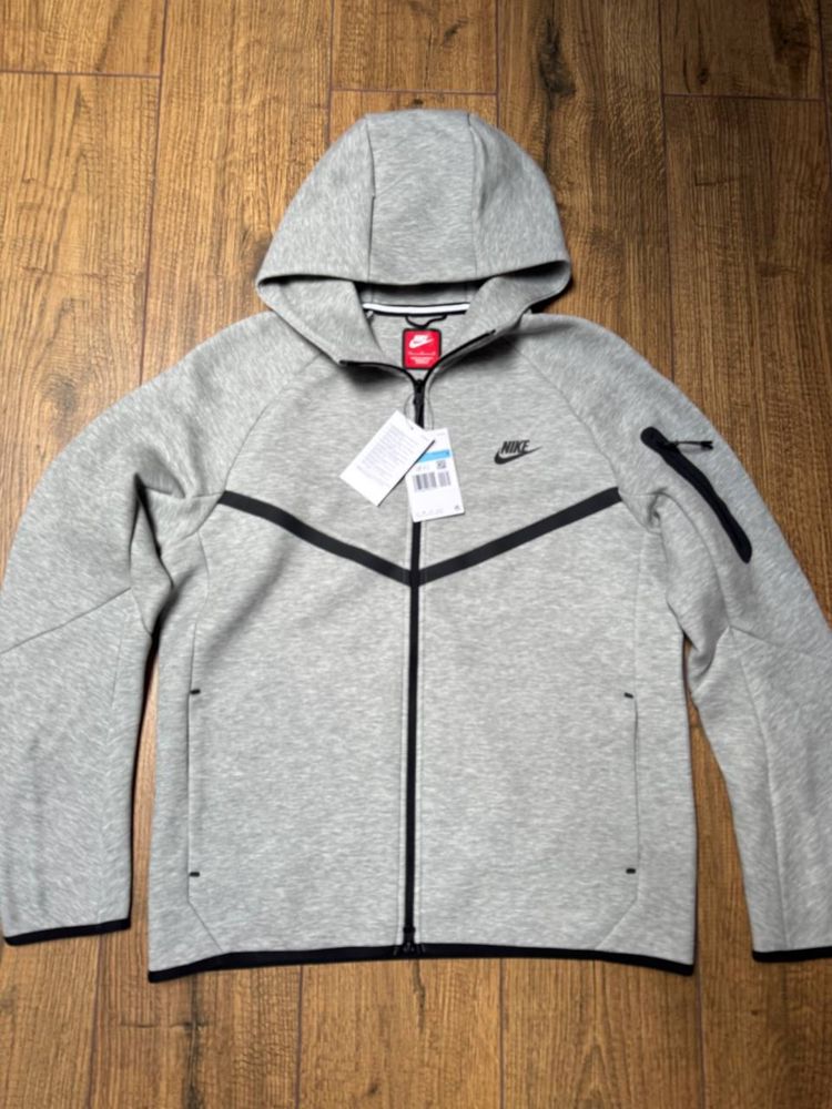 Nike tech fleece