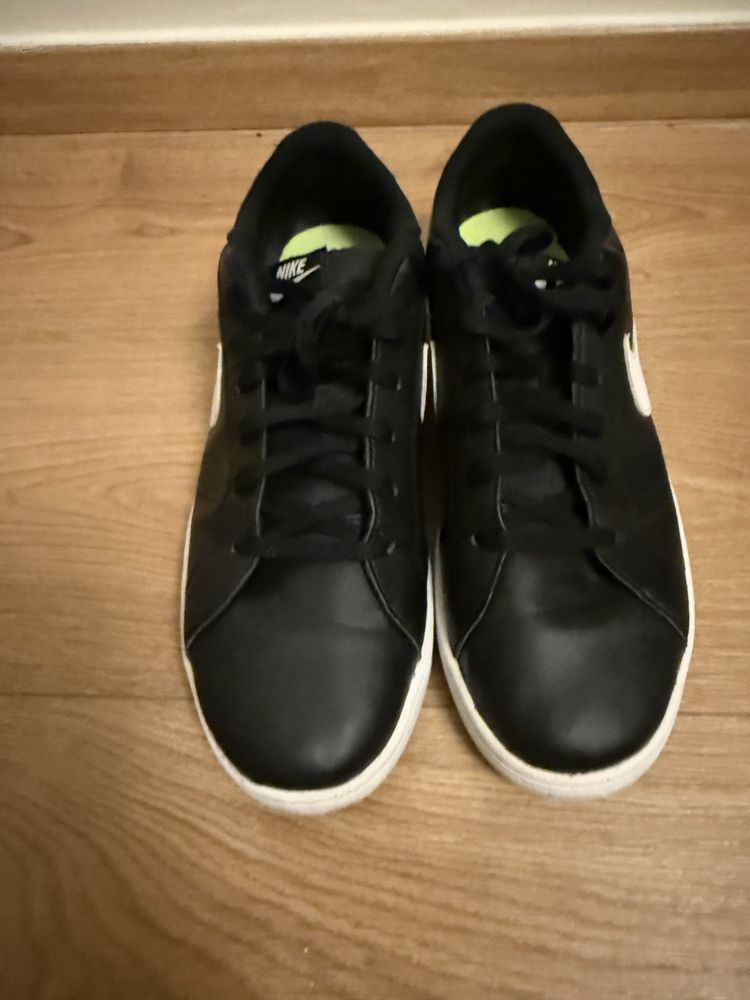 Tenis/sapatilhas nike e vans