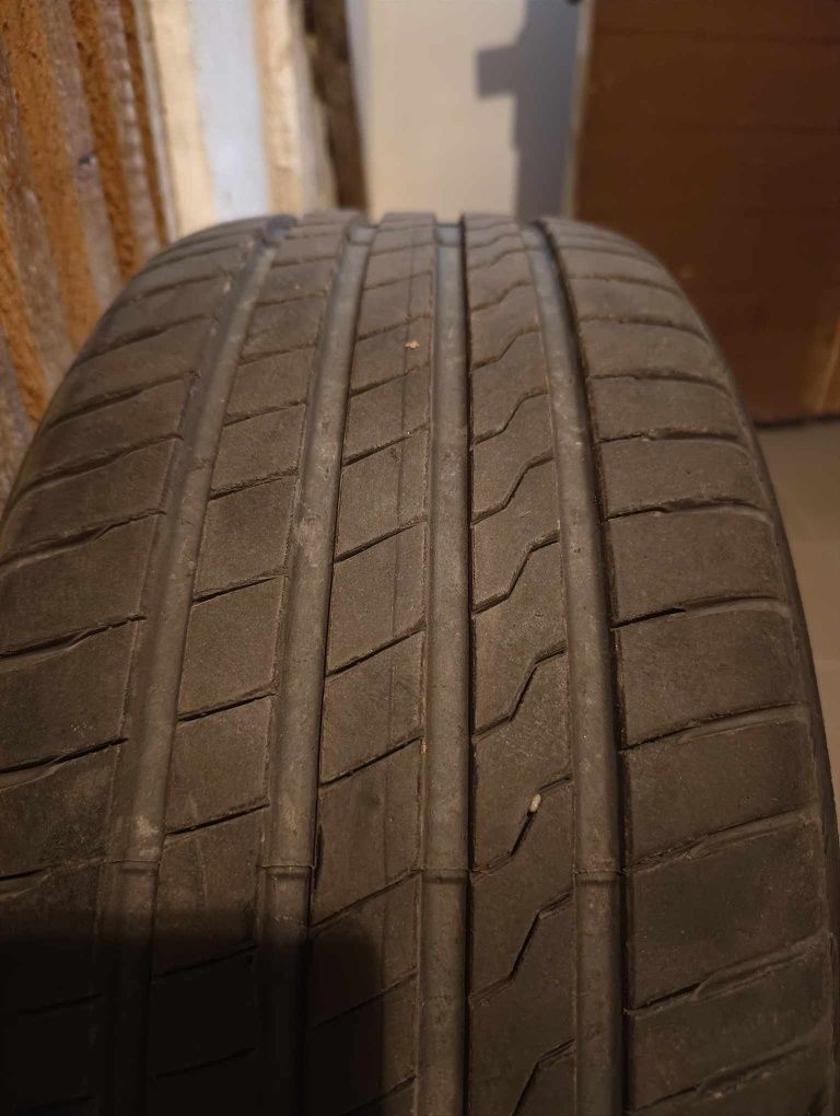 Sprzedam opony firestone roadhawk 225/50r17 98y