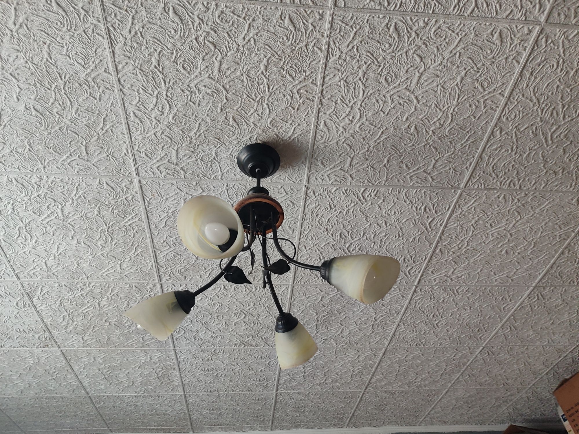 sprzedam lampę wisząca