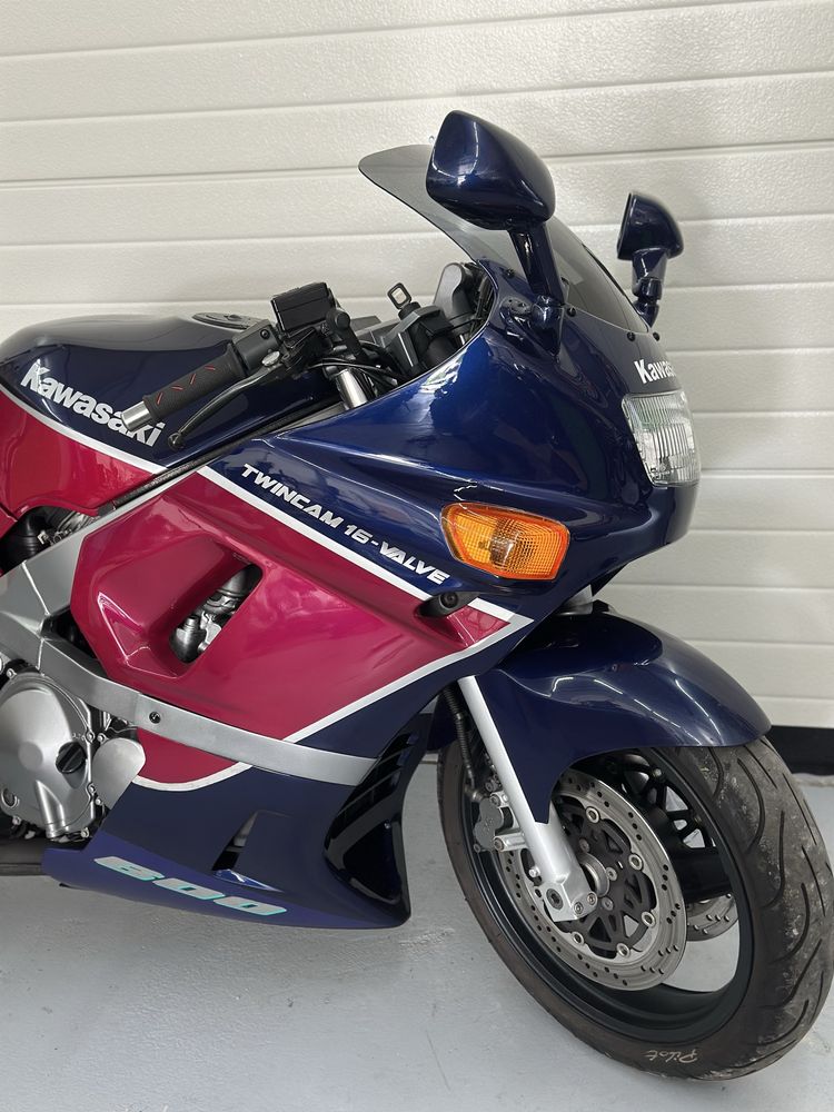 Kawasaki ZZR 600