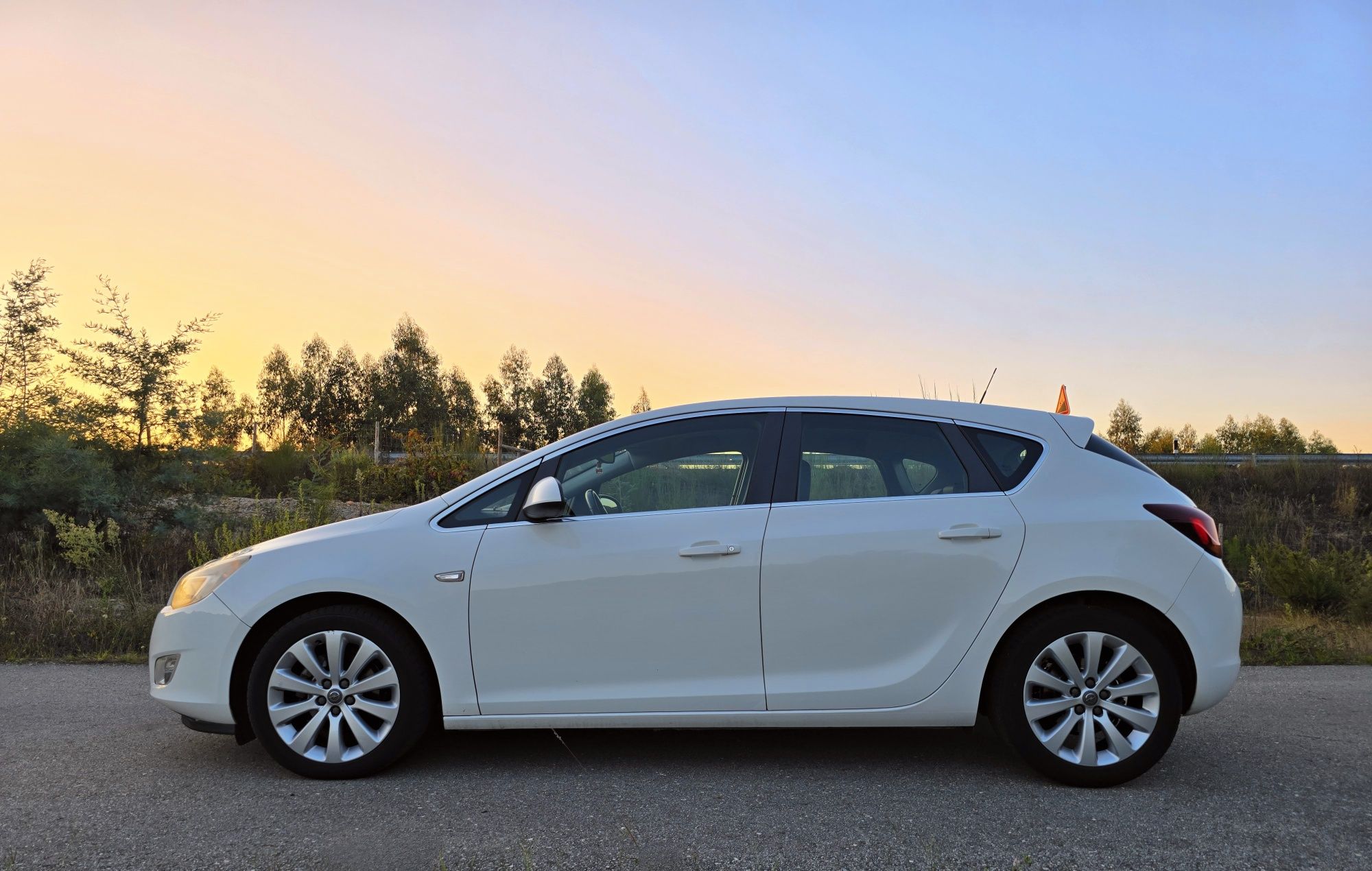 Opel Astra 1.3 CDTI Nacional