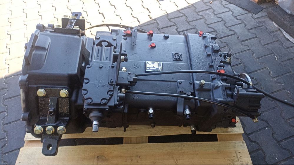 КПП МАЗ, КРАЗ ZF16-1650 на двигун ЯМЗ-7511 новая