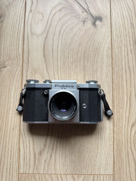 Aprat analogowy Praktica fx tessar 2.8/50 Carl Zeiss!