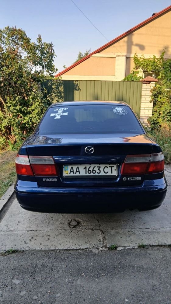 Mazda 626 1.8 бенз