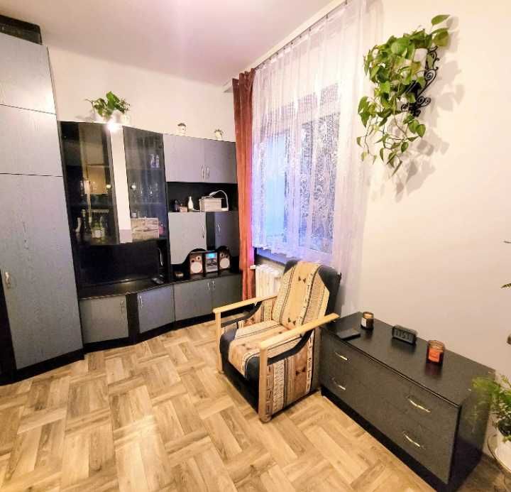 Kawalerka w centrum. Al. 29 Listopada. Dostępna od lipca.
