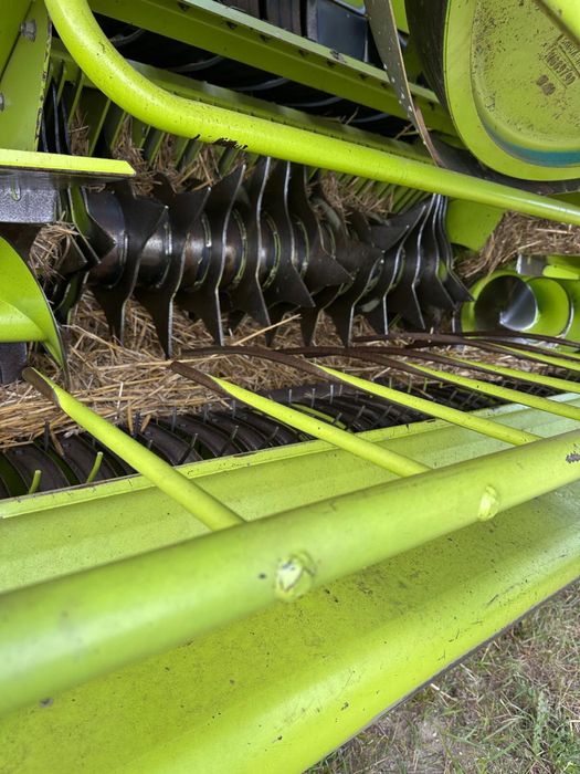 Prasa CLAAS QUADRANT 2200 Prasa duża kostka