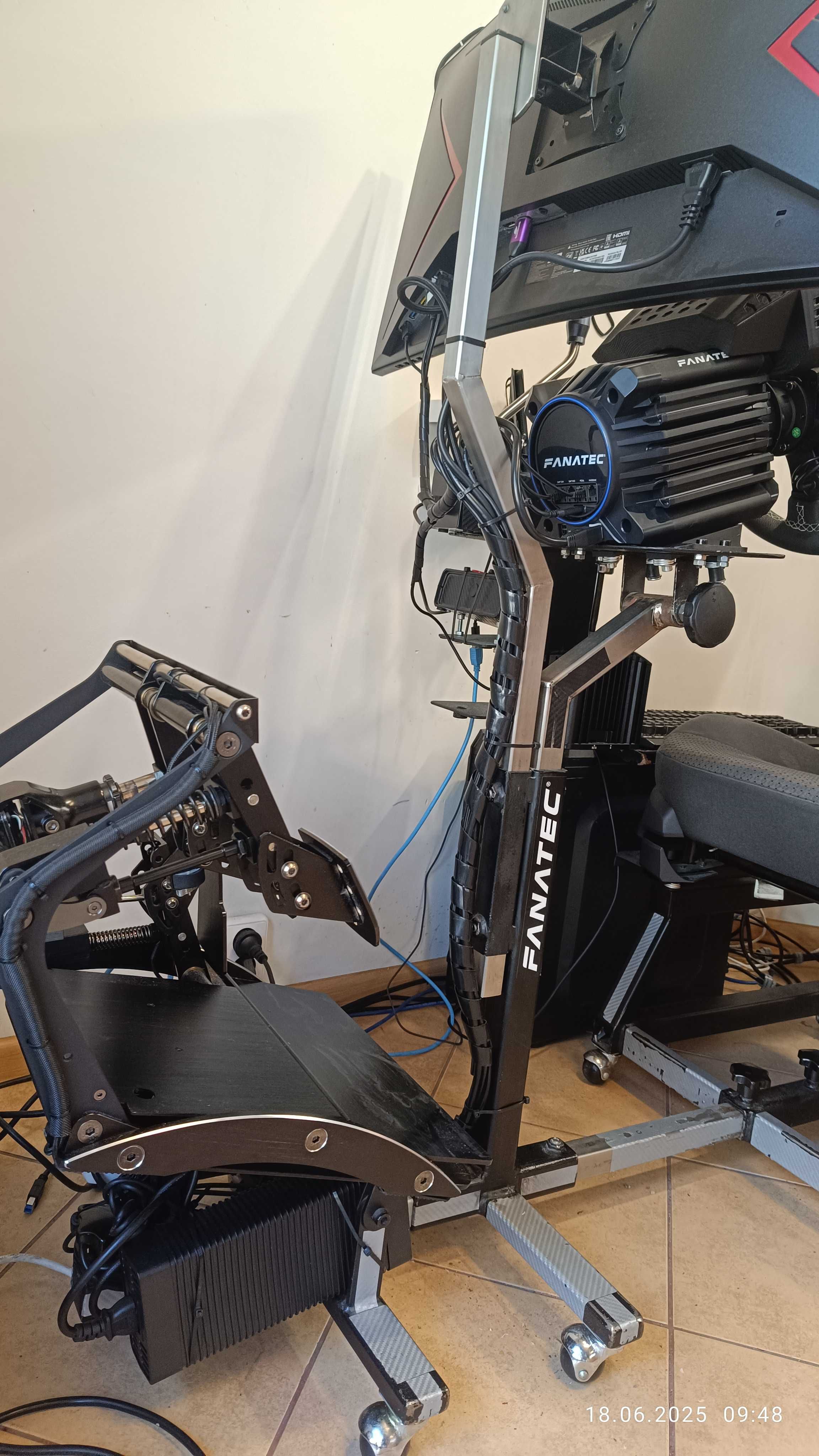 Kokpit wyścigowy, SimRIG KFK , simracing