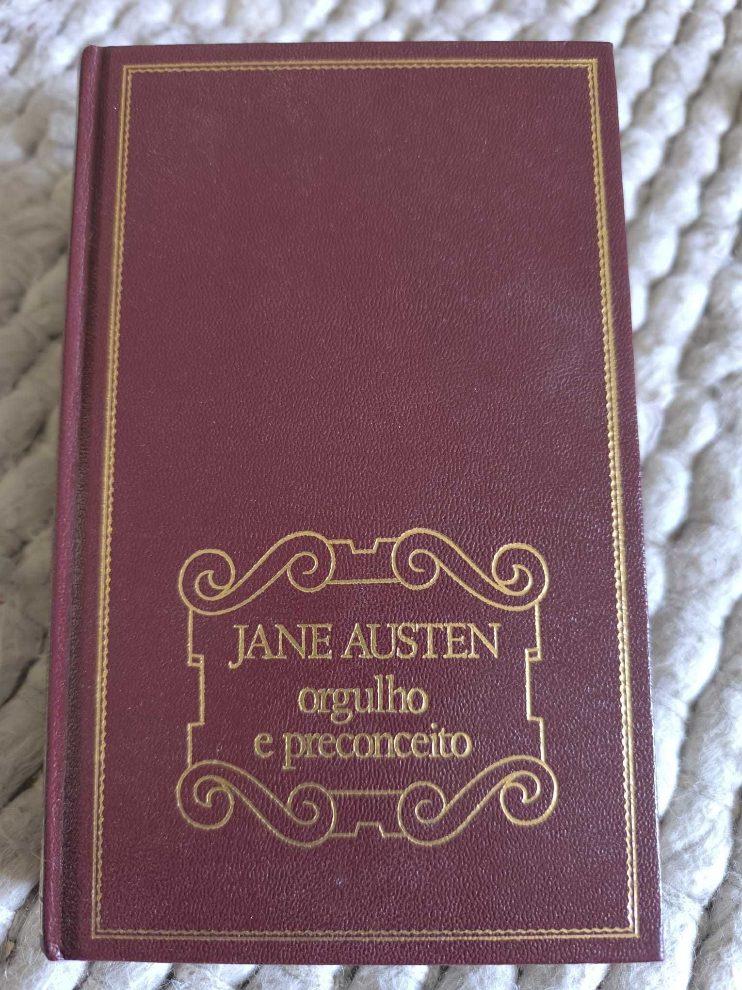Livro "Orgulho e Preconceito" de Jane Austen