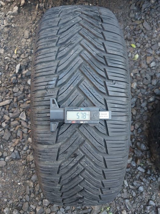 Michelin Alpin 6 205/55R16 94 H XL