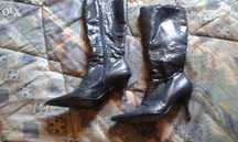 Botas preta de cano alto