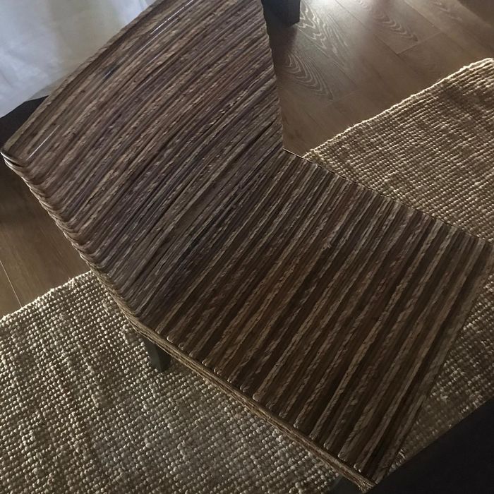 Mesa wengué em bom estado