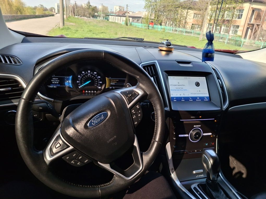 Продам Ford Edge
