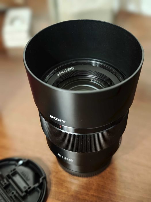 Obiektyw Sony 85 mm F1.8