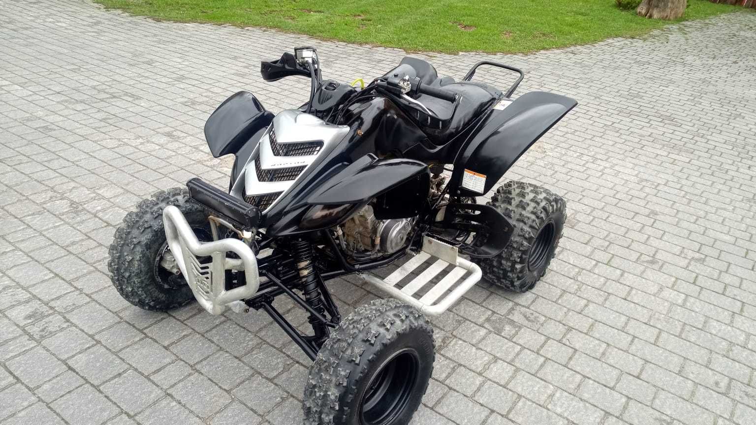 Yamaha Raptor 660