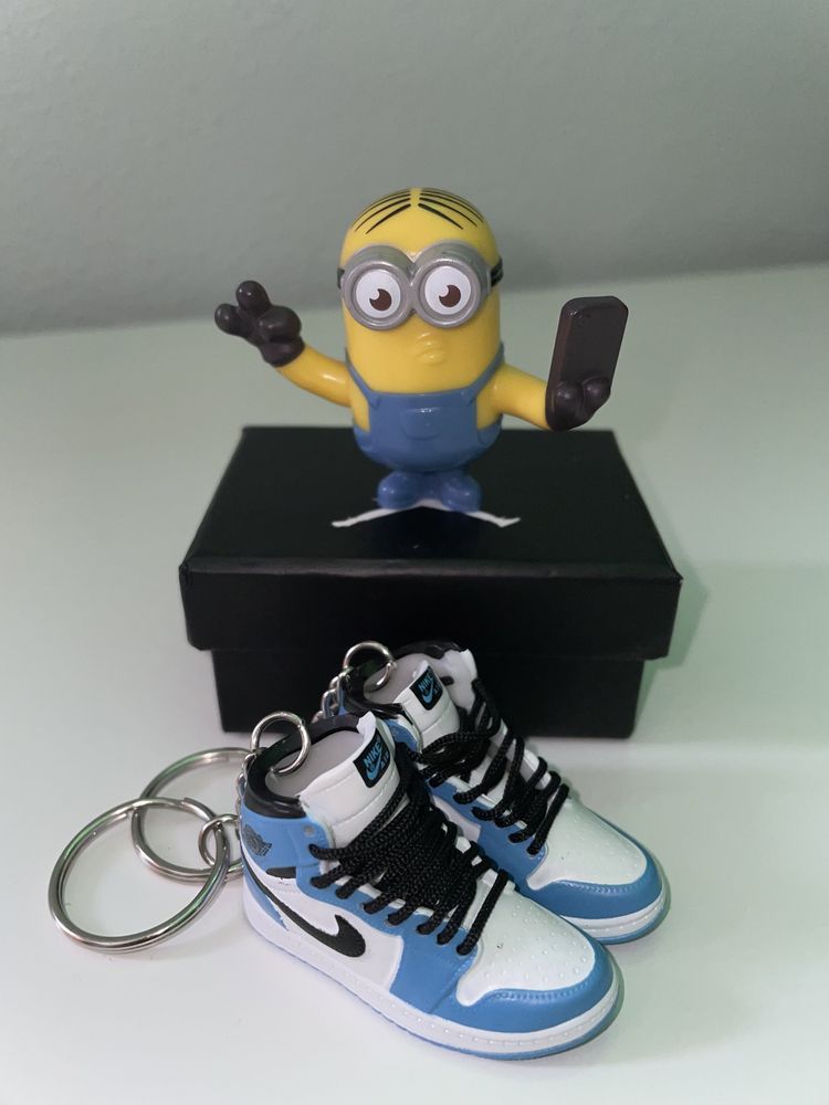 Mini sneakers 3D